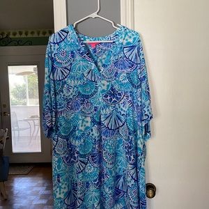 Lilly Pulitzer swimsuit coverup size medium gently used